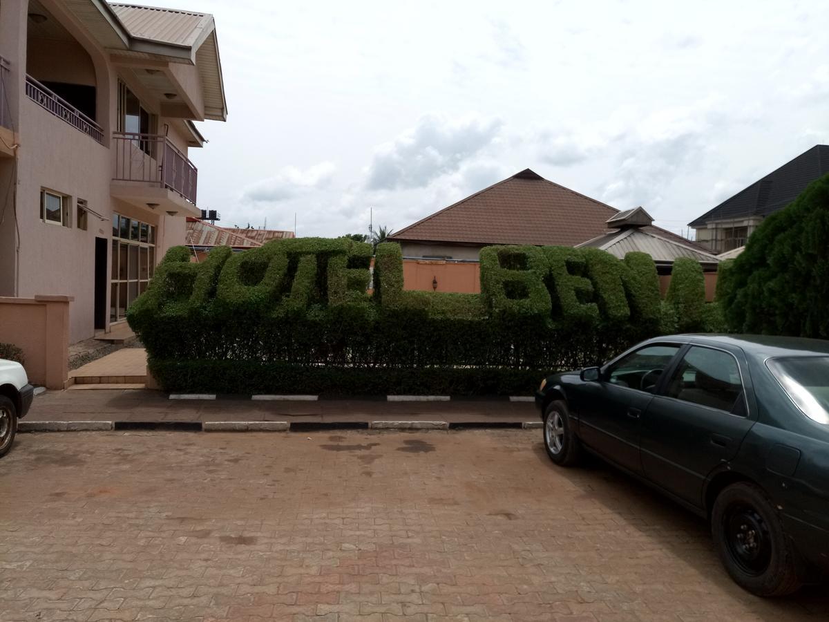 Hotel Benizia Asaba Exterior photo